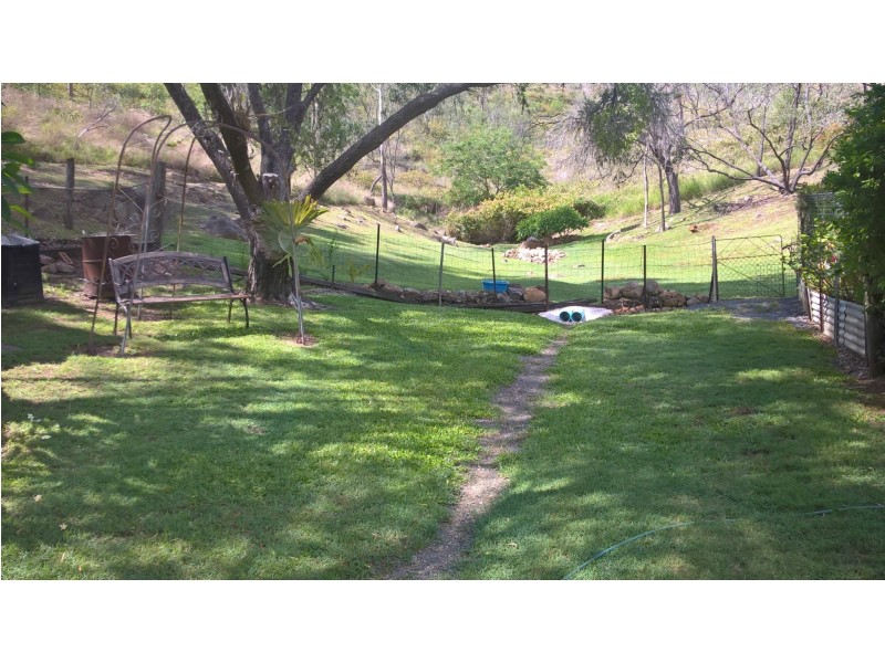 2 Possum Street St, Mount Morgan QLD 4714