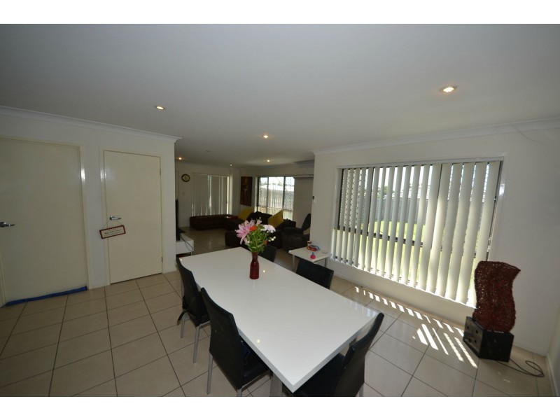 9 Chatterton Boulevard, Gracemere QLD 4702