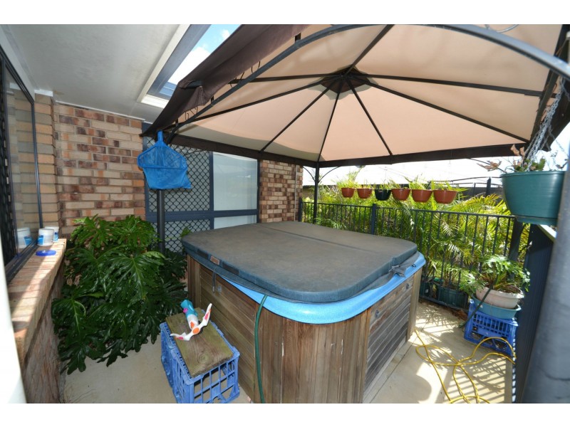 17 Seonaid Place, Gracemere QLD 4702