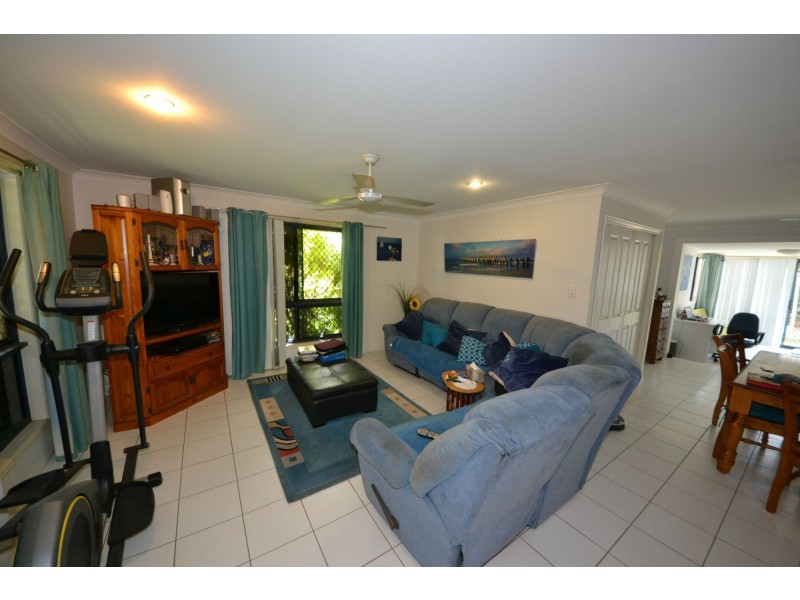 17 Seonaid Place, Gracemere QLD 4702