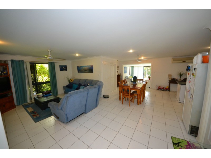 17 Seonaid Place, Gracemere QLD 4702
