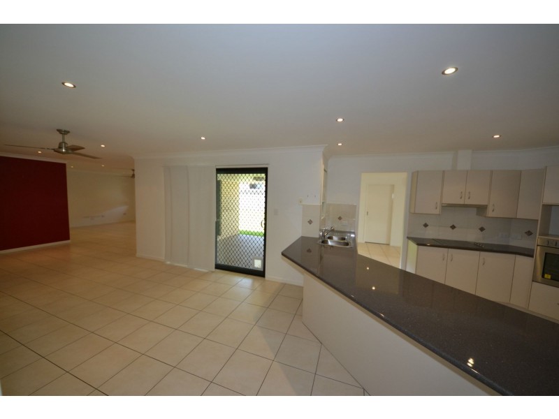 14 Boatwright Avenue, Gracemere QLD 4702