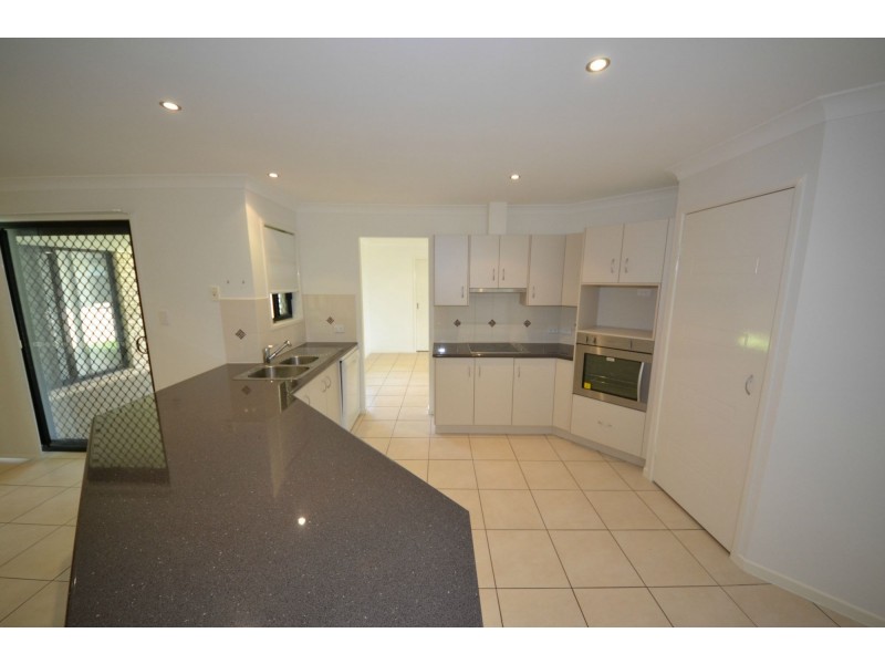 14 Boatwright Avenue, Gracemere QLD 4702
