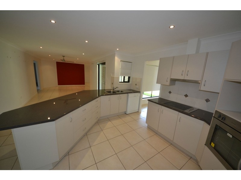 14 Boatwright Avenue, Gracemere QLD 4702