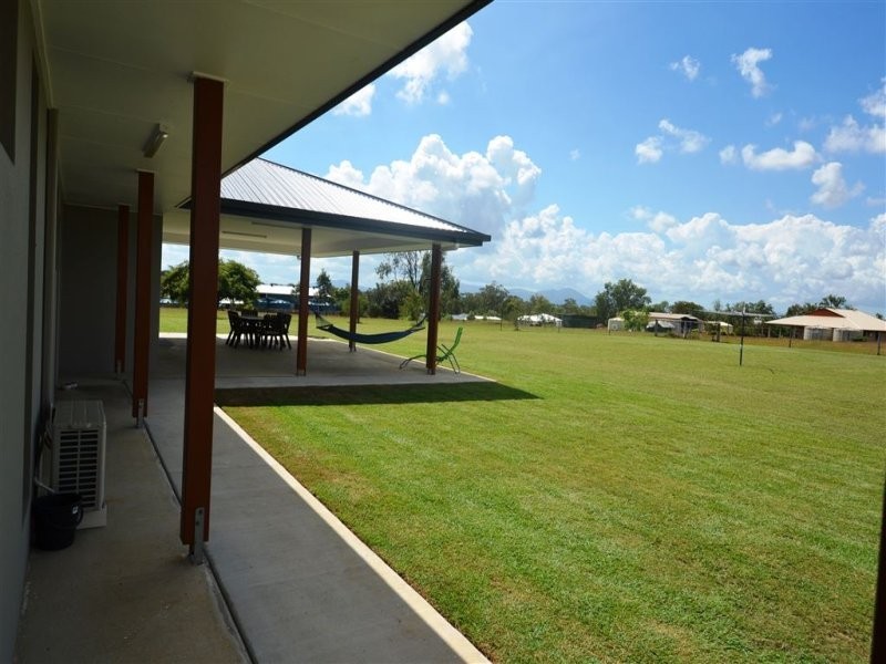 11 Huff Street, Gracemere QLD 4702