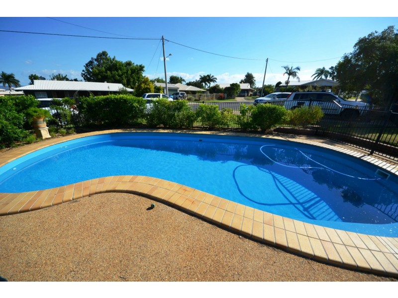 7 Gleeson Close, Gracemere QLD 4702