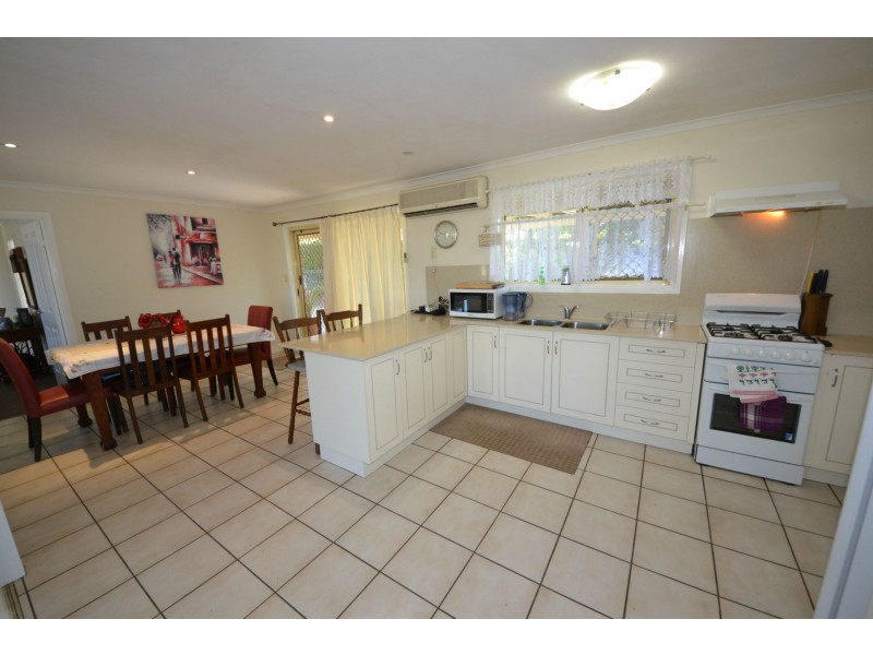 7 Gleeson Close, Gracemere QLD 4702