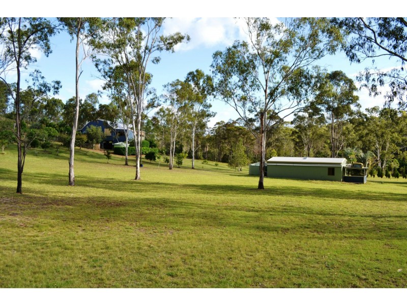 537 Struck Oil Road, Struck Oil QLD 4714