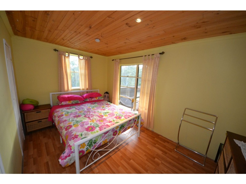 537 Struck Oil Road, Struck Oil QLD 4714