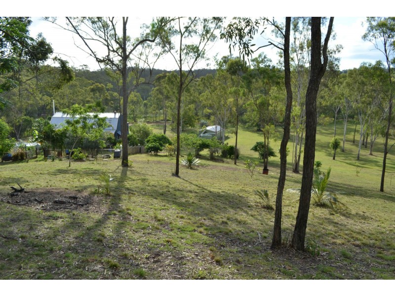 537 Struck Oil Road, Struck Oil QLD 4714