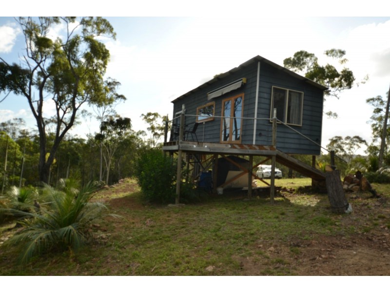 537 Struck Oil Road, Struck Oil QLD 4714