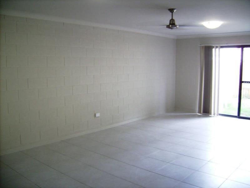 2/181 Lucas Street, Gracemere QLD 4702