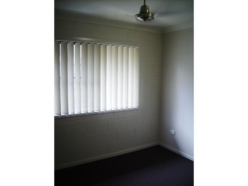 2/181 Lucas Street, Gracemere QLD 4702
