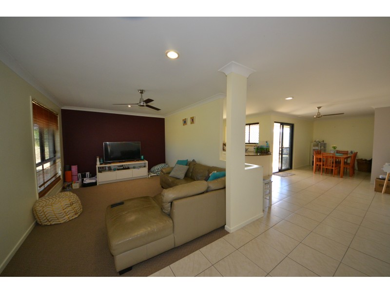 13 Coles Avenue, Mount Morgan QLD 4714