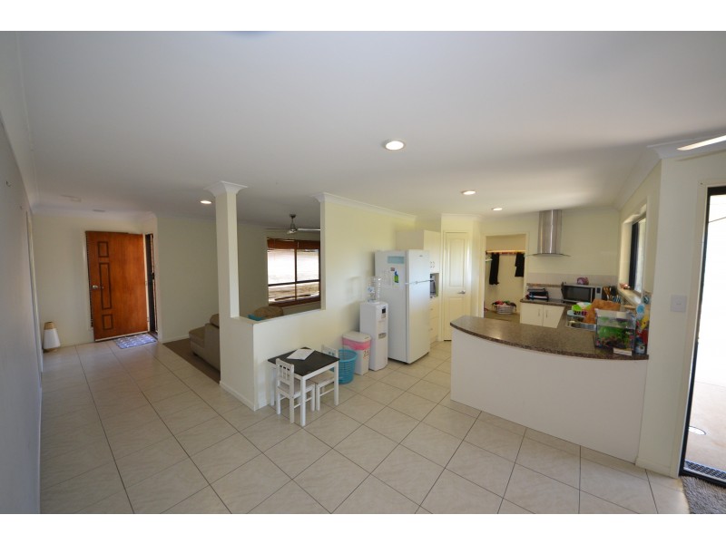 13 Coles Avenue, Mount Morgan QLD 4714