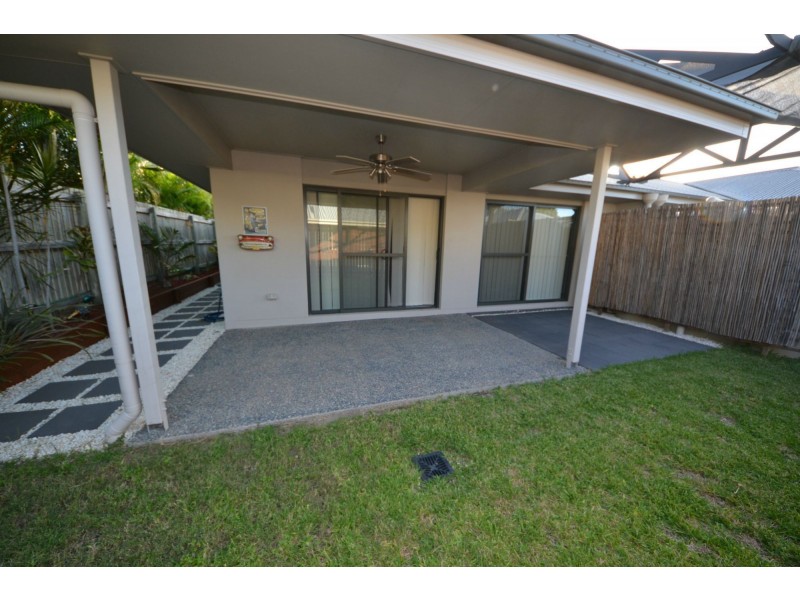 Duplex 2/4 Mallet Close, Gracemere QLD 4702
