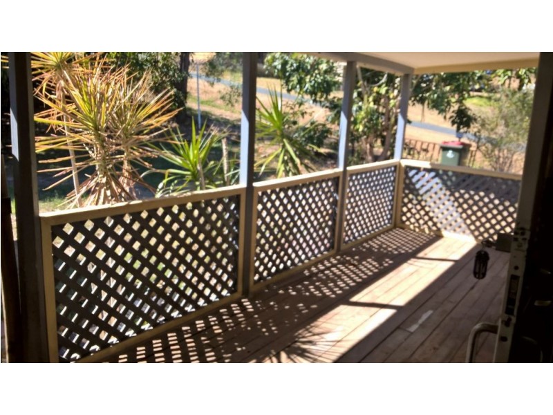 3 Nicholoson Street, Mount Morgan QLD 4714