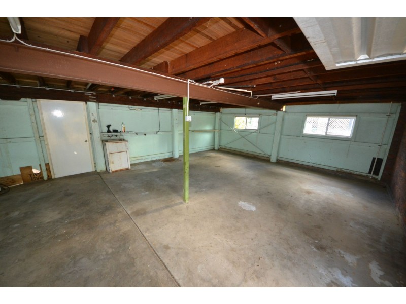 33 Reservoir Street, Gracemere QLD 4702