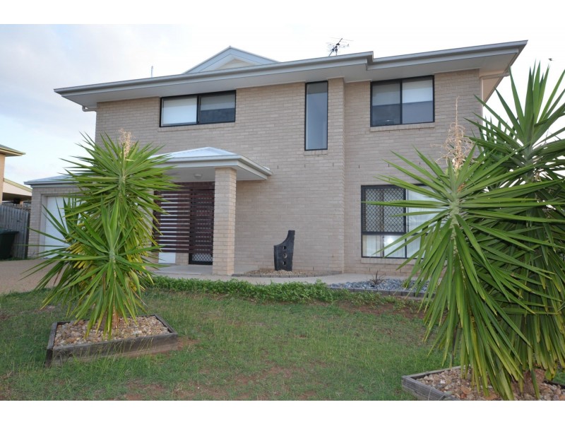 16 John Oxley Drive, Gracemere QLD 4702