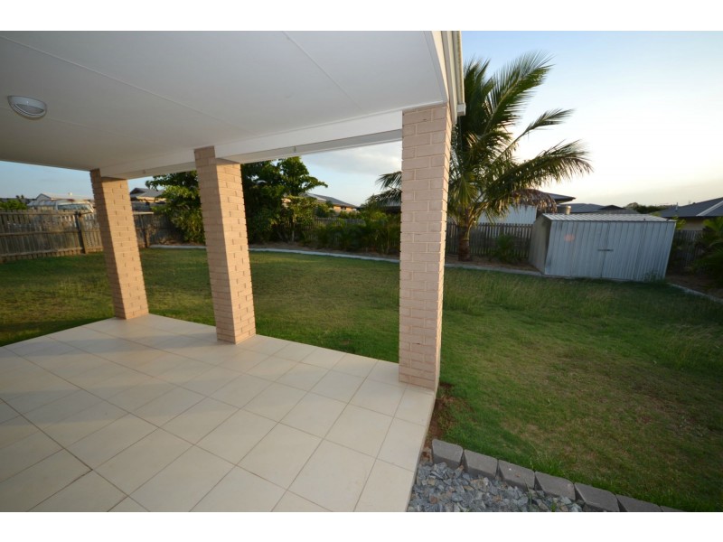 16 John Oxley Drive, Gracemere QLD 4702