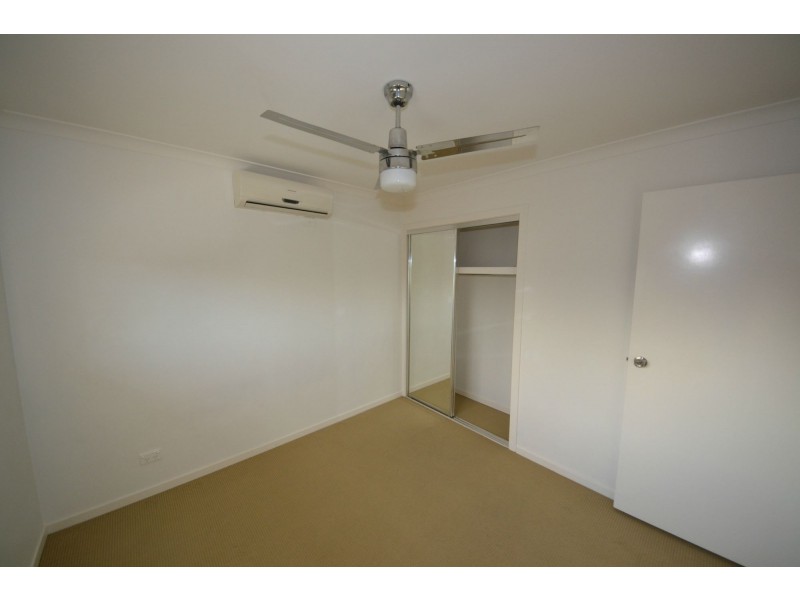 16 John Oxley Drive, Gracemere QLD 4702