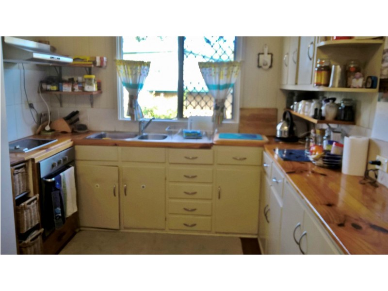 3 Thompson Avenue, Mount Morgan QLD 4714