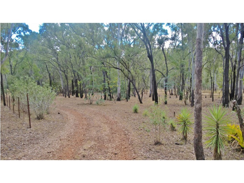 10 Limestone Road, Struck Oil QLD 4714