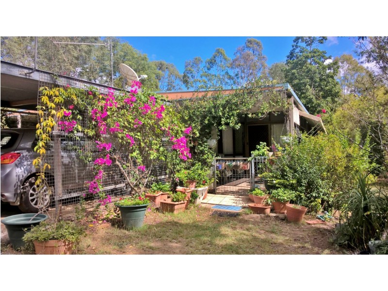 10 Limestone Road, Struck Oil QLD 4714