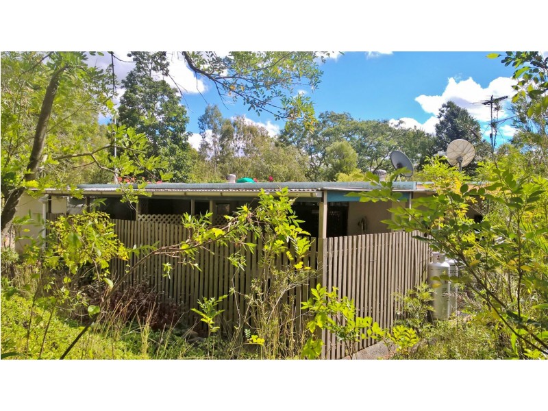10 Limestone Road, Struck Oil QLD 4714