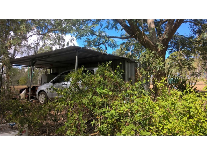 10 Limestone Road, Struck Oil QLD 4714
