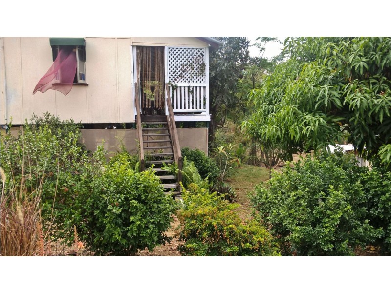 50 Gordon Lane, Walterhall QLD 4714