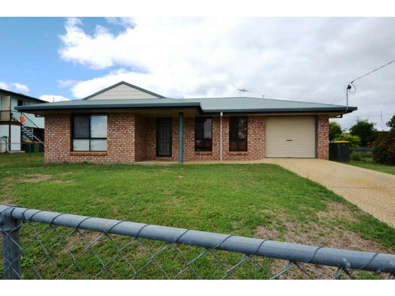 74 Johnson Road, Gracemere QLD 4702