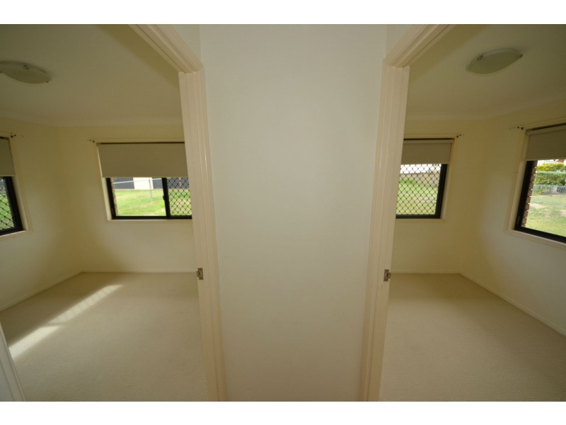 74 Johnson Road, Gracemere QLD 4702