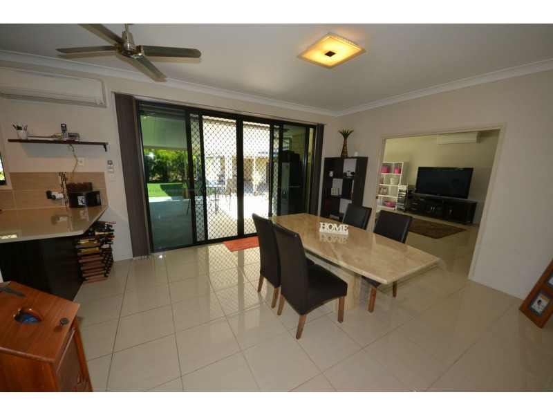 29 Robertson Road, Gracemere QLD 4702