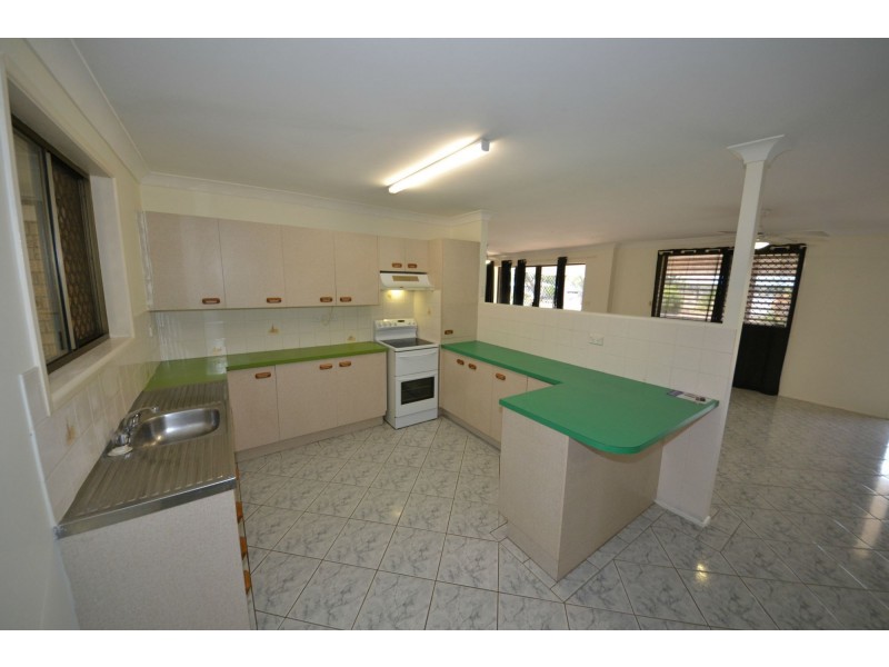 77 Old Capricorn Highway, Gracemere QLD 4702