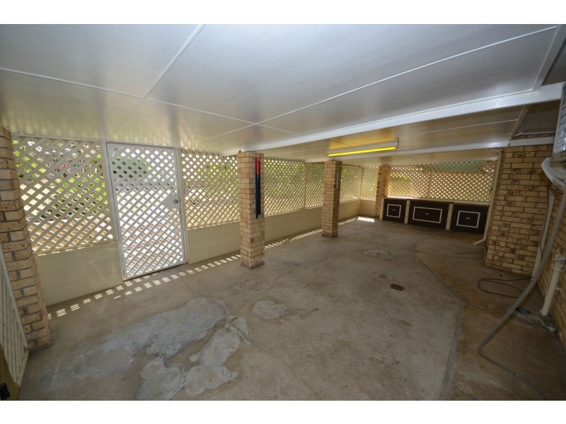 77 Old Capricorn Highway, Gracemere QLD 4702