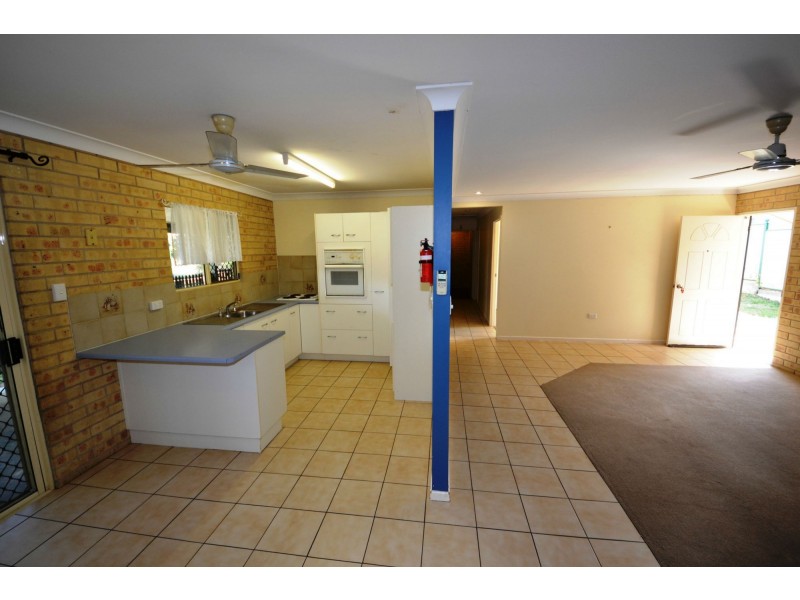 2 Thora Street, Gracemere QLD 4702