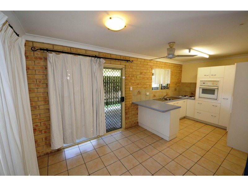 2 Thora Street, Gracemere QLD 4702