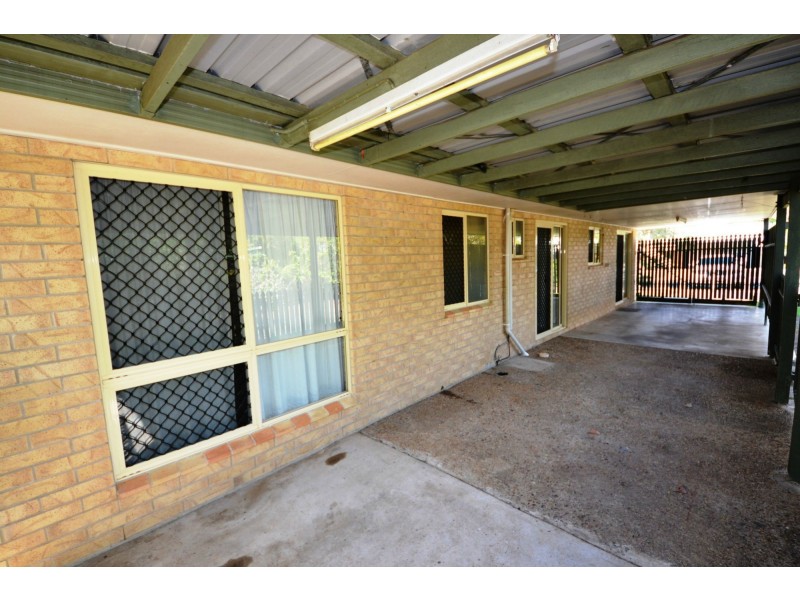 2 Thora Street, Gracemere QLD 4702