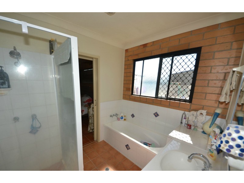 33 Reigel Drive, Gracemere QLD 4702