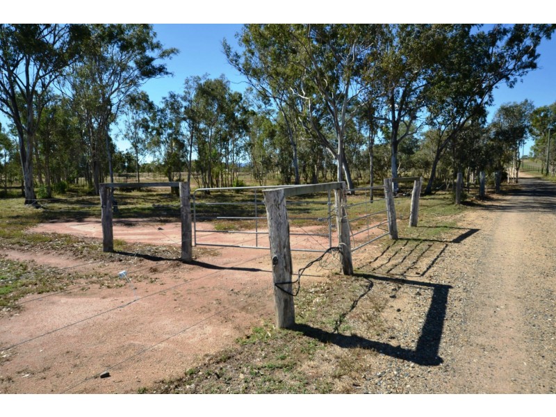 33 Reigel Drive, Gracemere QLD 4702