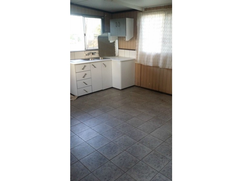 52584 Burnett Highway, Bouldercombe QLD 4702