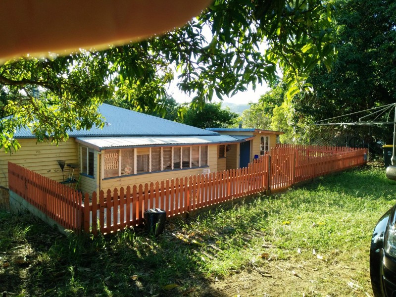 69 James Street, Mount Morgan QLD 4714