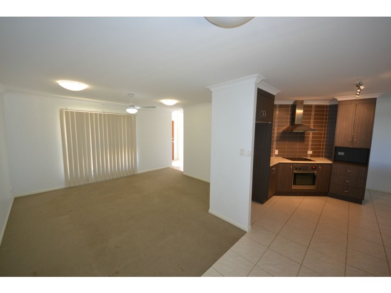 4 Brady Place, Gracemere QLD 4702