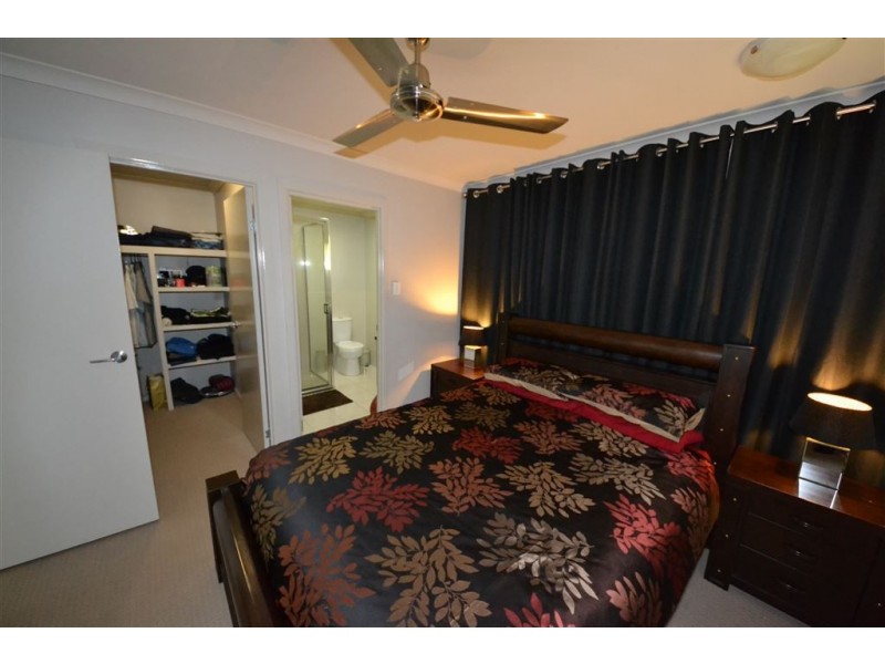 66 Jamie Crescent, Gracemere QLD 4702