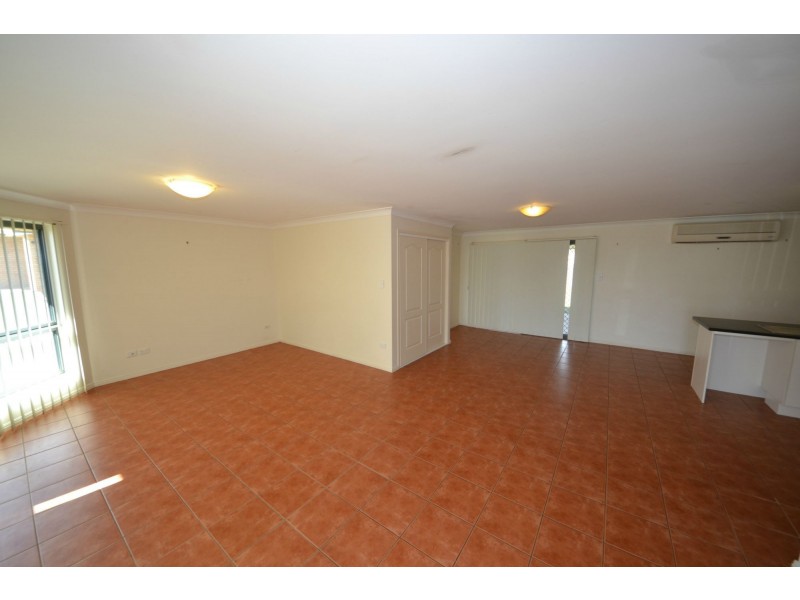 35 Seonaid Place, Gracemere QLD 4702