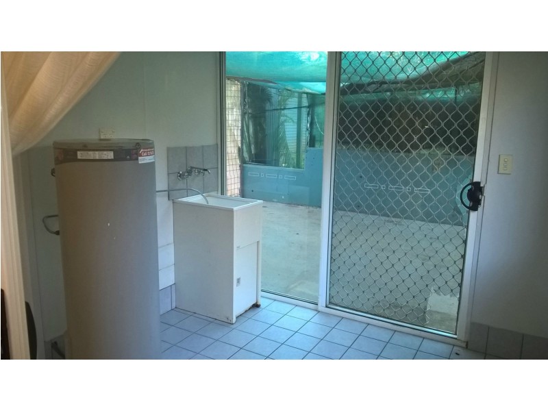 1 Nicholson Street, Mount Morgan QLD 4714