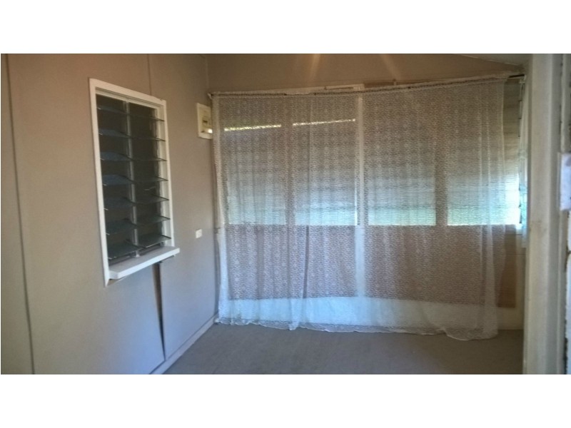 1 Nicholson Street, Mount Morgan QLD 4714