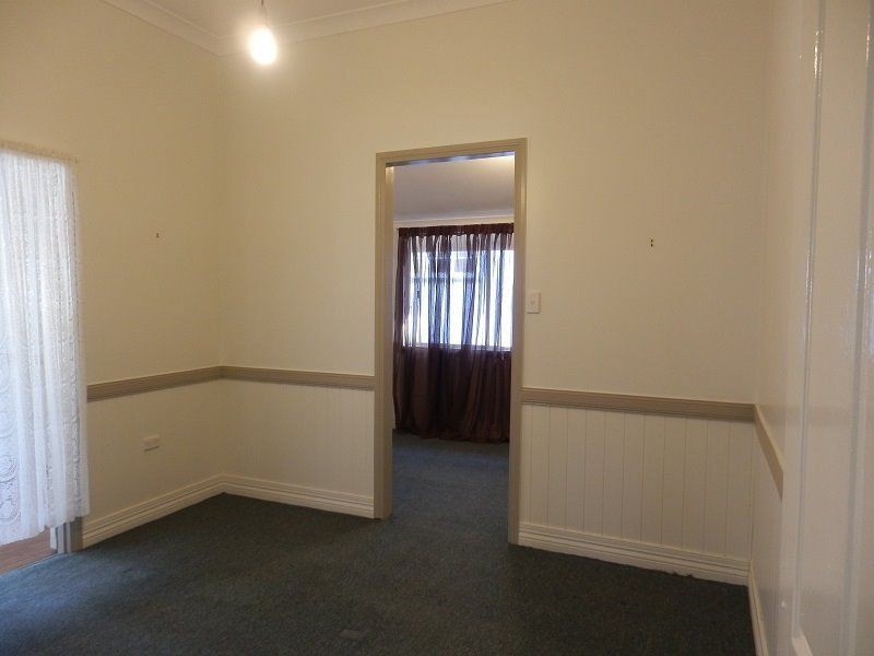 52 James Street, Mount Morgan QLD 4714