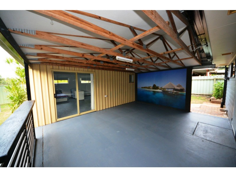 1 Buxton Drive, Gracemere QLD 4702